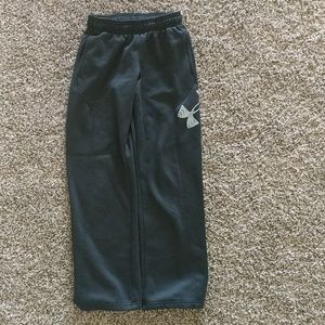Boy's Under Armour Black Fleece Lined Pan Medium